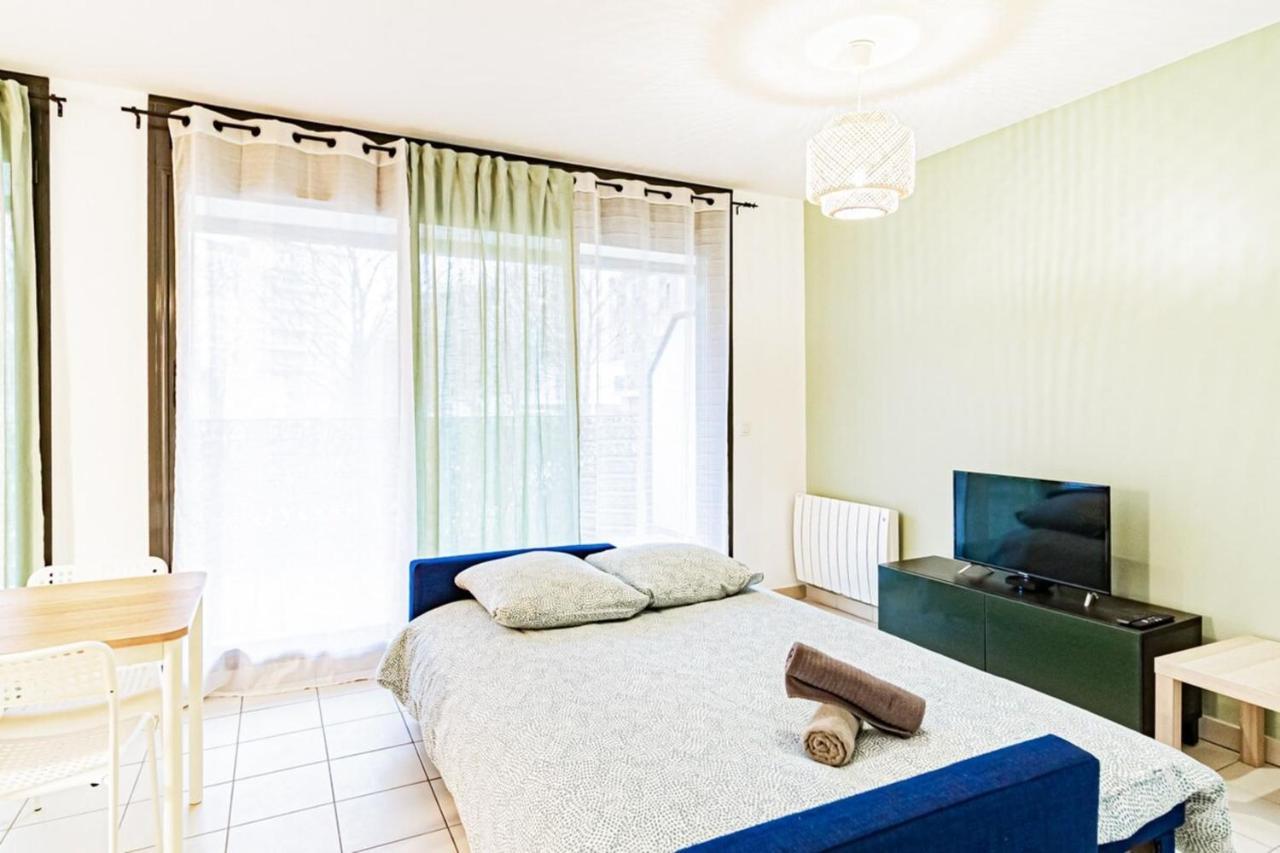 Le Petit Kaplan-Studio Cosy Avec Terrasse Lyon Exterior foto